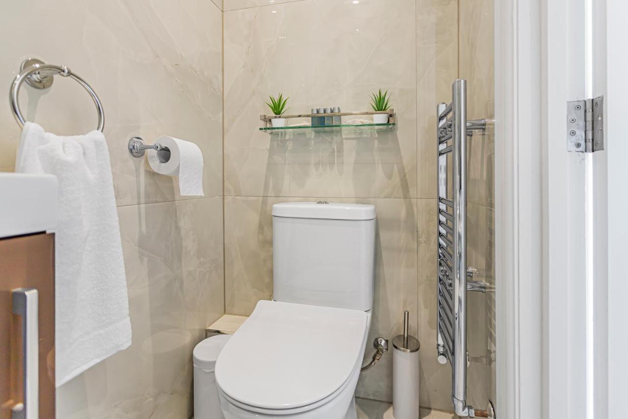 Modern 3 And 2 Bedroom Apartment In Maida Vale Лондон Экстерьер фото